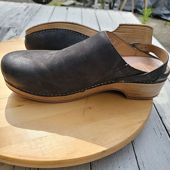 Dansko berry black burnished Leather  suede shoes Size 41 - Picture 9 of 9